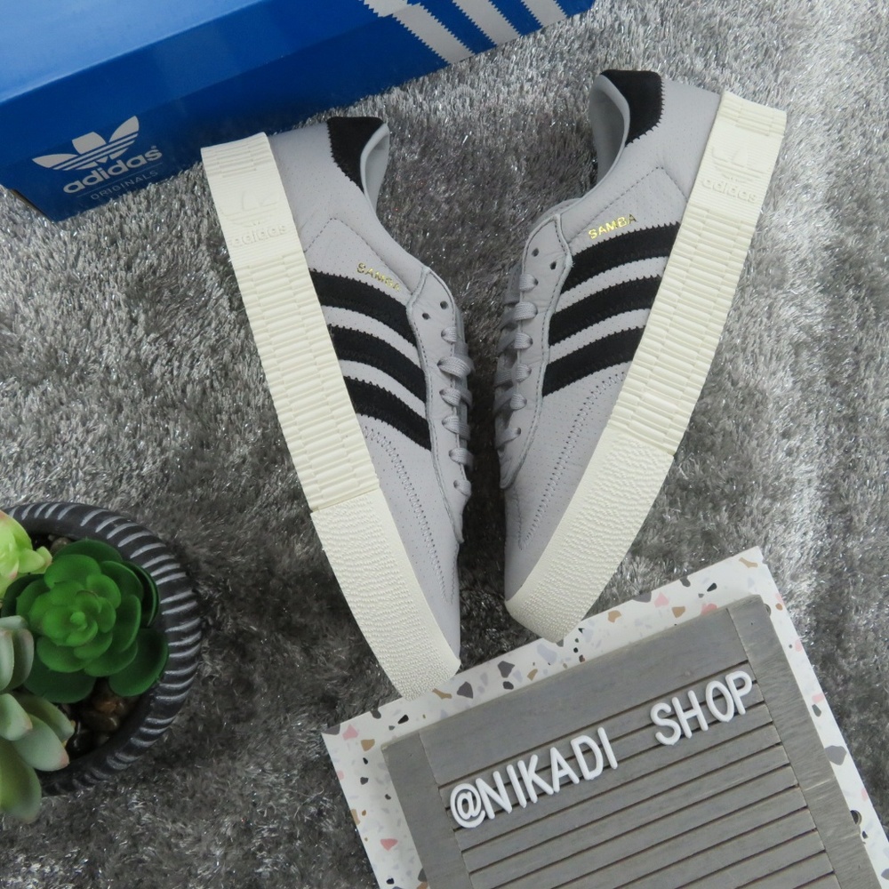 Adidas Original Sambarose Sneakers - Picture 2 of 6